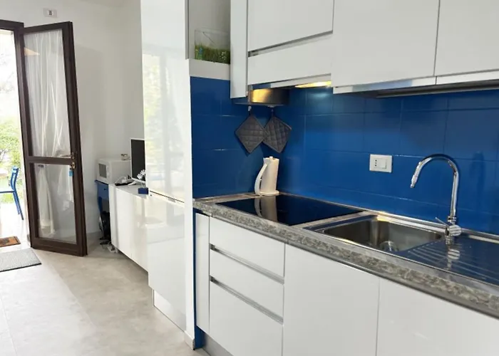 شقة Modern Flat Near The With Pool بيبيوني